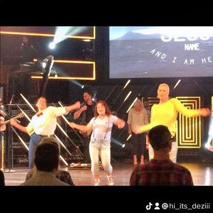 Meet your Posher, Dezii